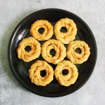 Home 31 SriVaraha Foods Kai Suthu Murukku Kaimurukku Snacks 200g புழுங்கல் அரிசி முறுக்கு