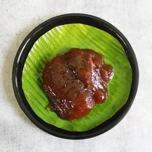 Tirunelveli Halwa 250g 1 SriVaraha Foods Tirunelveli Halwa Wheat Halwa திருநெல்வேலி அல்வா