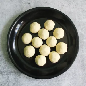 Rava Ladoo Rava Laddu Sweet ரவா லட்டு